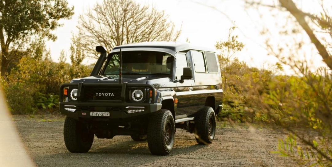 Toyota LandCruiser Troopy Sunvisor