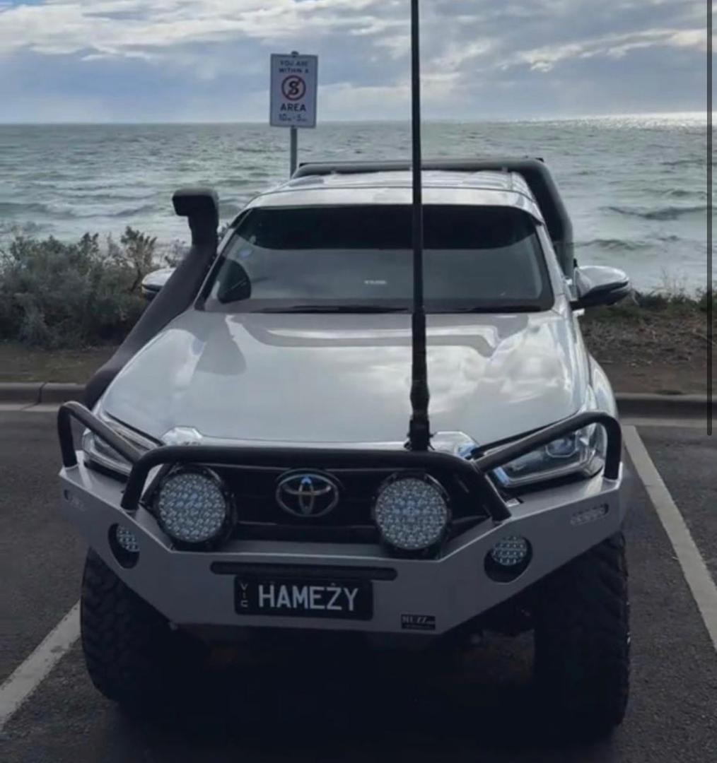 N80 hilux sun visor